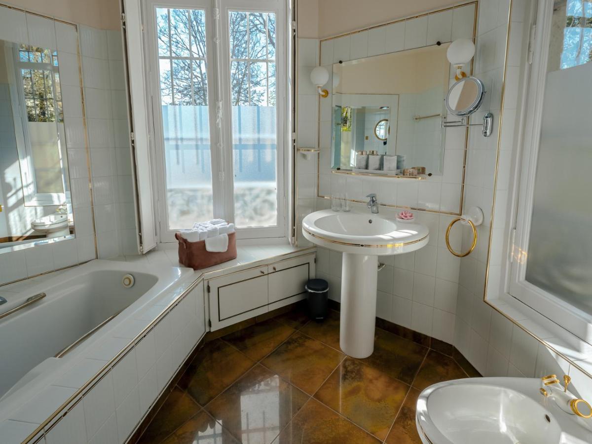 Chateau Des Orchidees En Val De Loire 索米尔 外观 照片